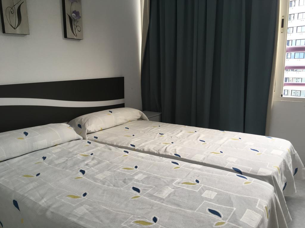 Tropic Mar 2H Apartment Бенидорм Екстериор снимка